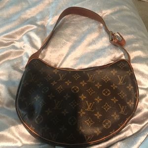 Louis Vuitton Monogram Canvas Croissant